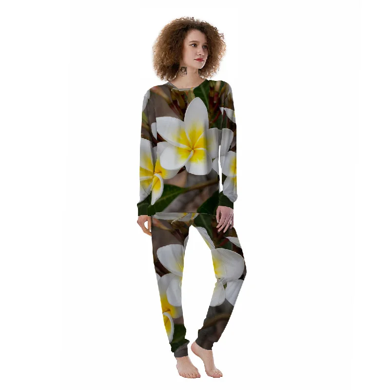 Flower Frangipani Print Women's Pajamas Movie night pajama sets