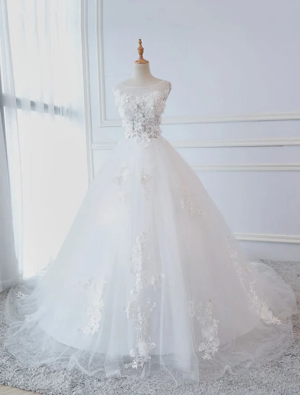 Princess Wedding Dresses Ball Gowns Lace Flowers Applique Sleeveless Bridal Gowns With Train Modern Wedding Gown