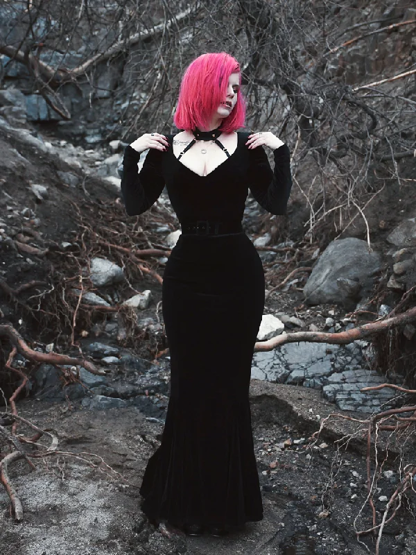 Black Marilyn Gown in Black Velvet A-line unclassified dresses