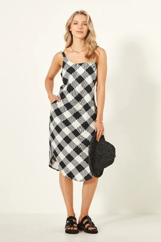 Maddie Dress Gingham Sequin unclassified dresses