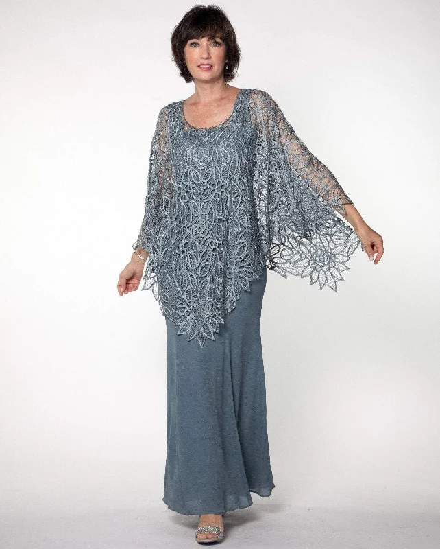 Soulmates - C881SC Embroidered Poncho Fall unclassified dresses