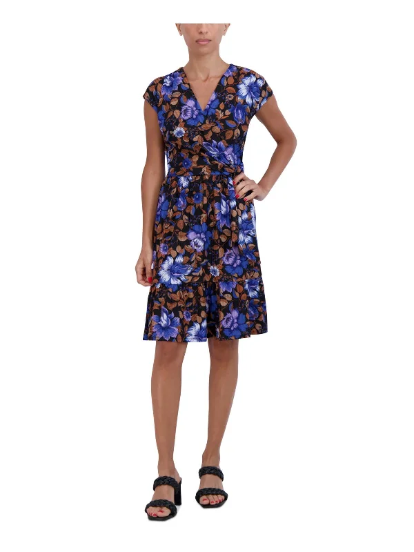 Petites Womens Floral A-Line Mini Dress Bold Mini Skirt