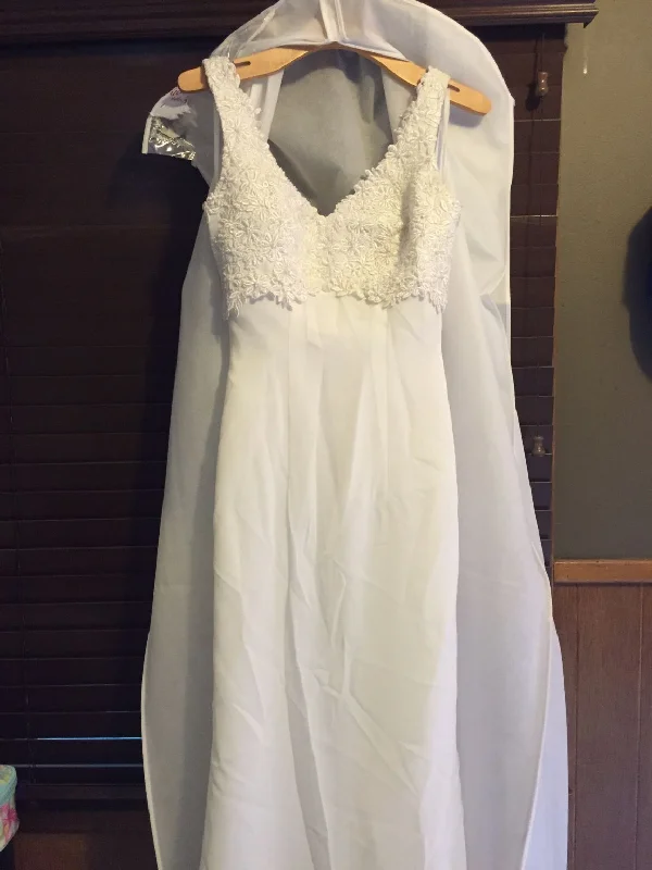 Other Finished lace Tiered Lace Gown